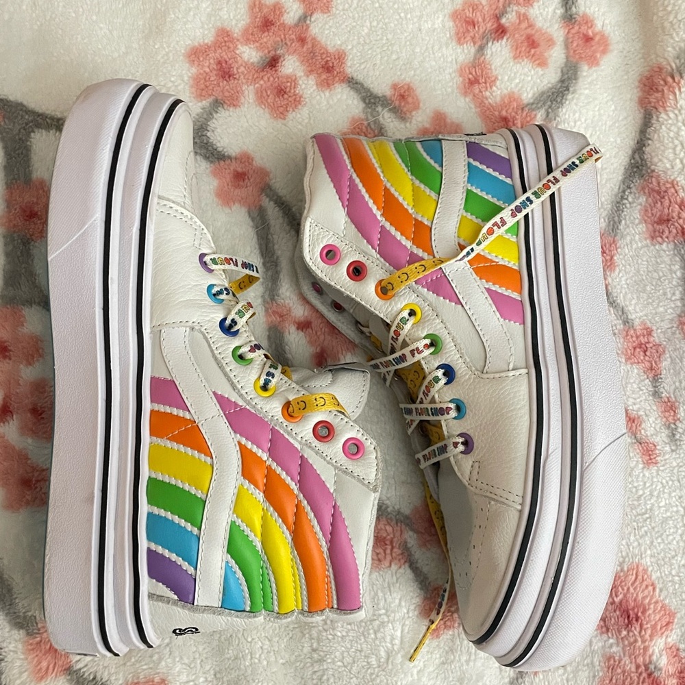 Vans FLOUR SHOP Super ComfyCush Sk8-Hi Rainbow Unisex Hi-Top Shoe